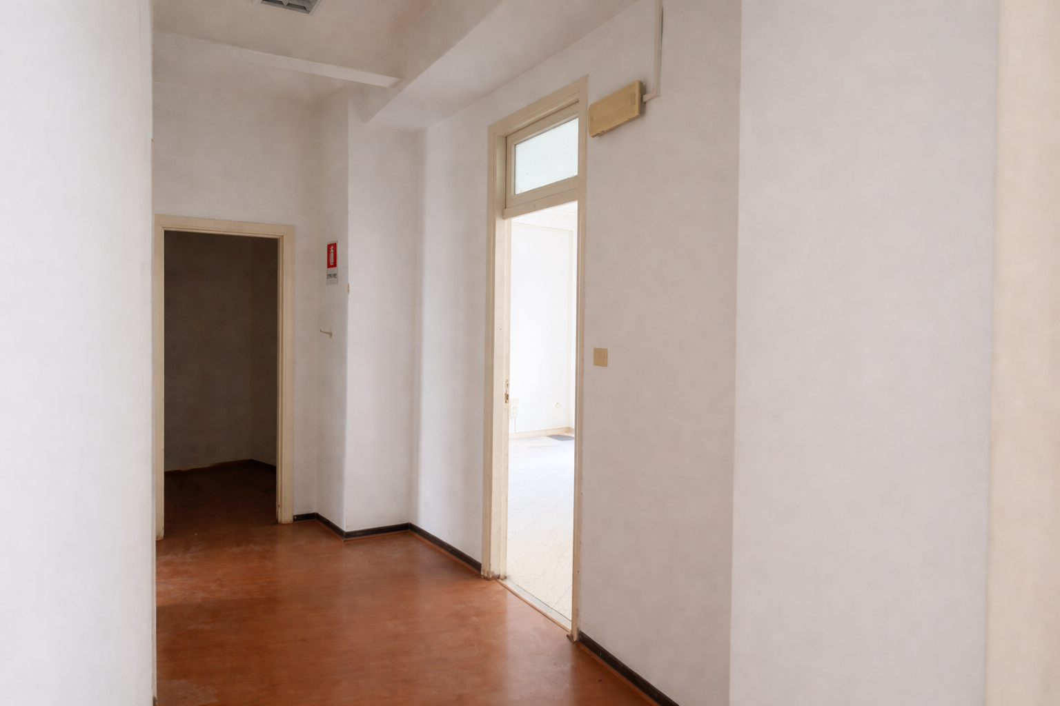 Napoli <br><span style="font-size:20px;">Via Lomonaco, 3