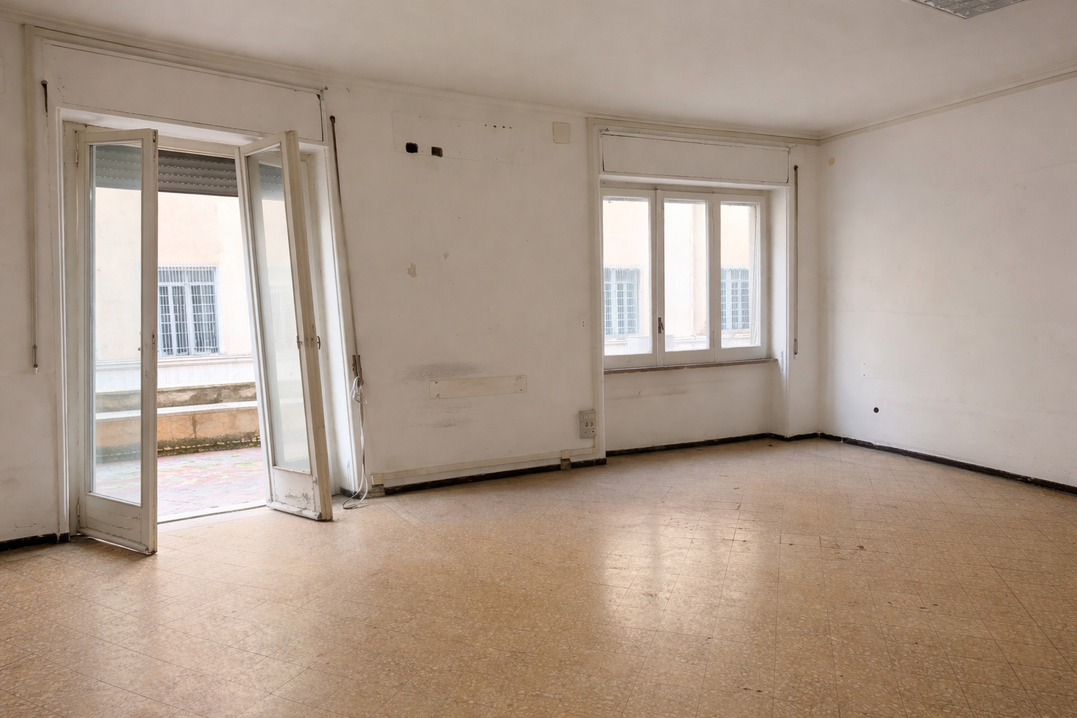 Napoli <br><span style="font-size:20px;">Via Lomonaco, 3