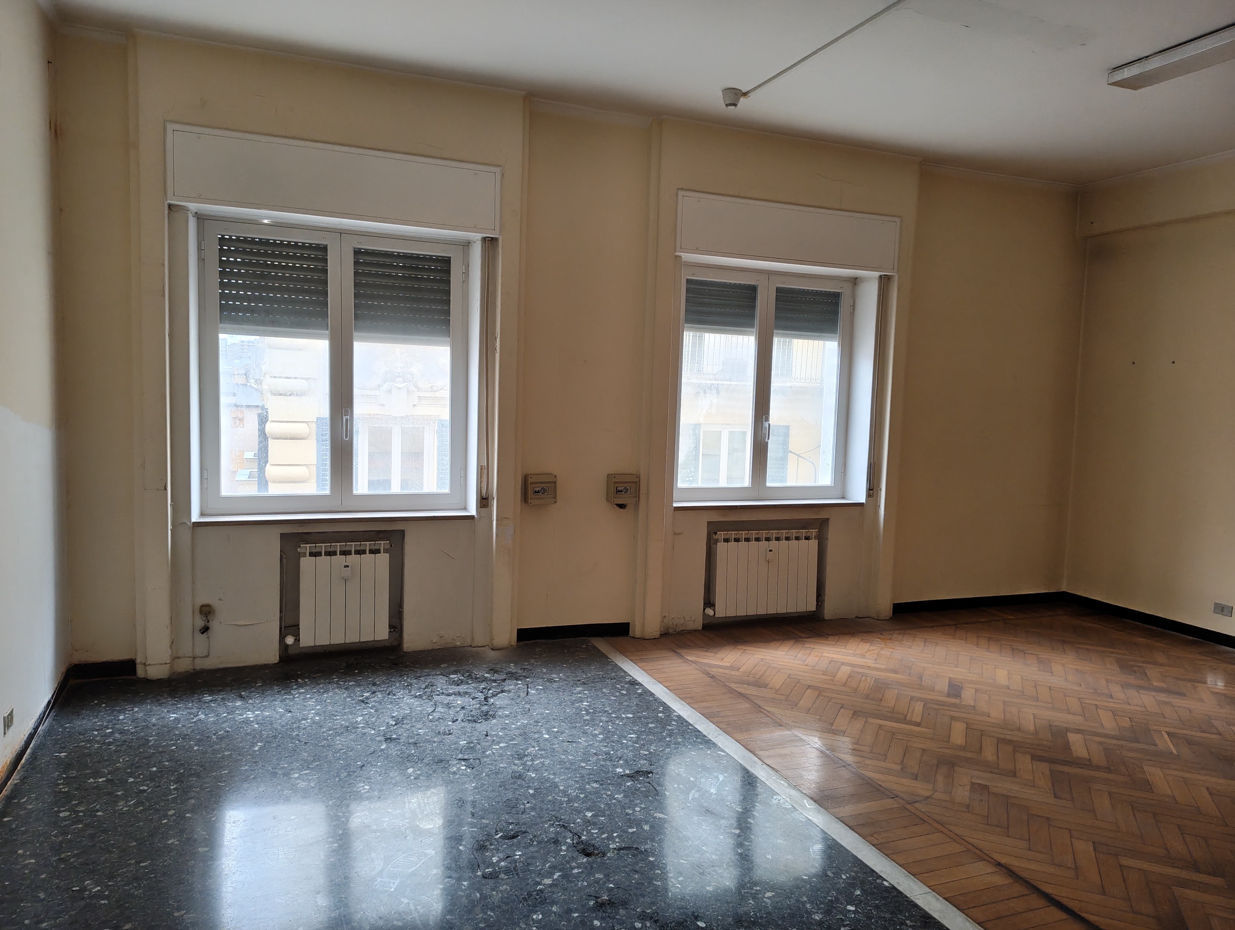 Genova <br><span style="font-size:20px;"> Piazza Brignole, 3</span>