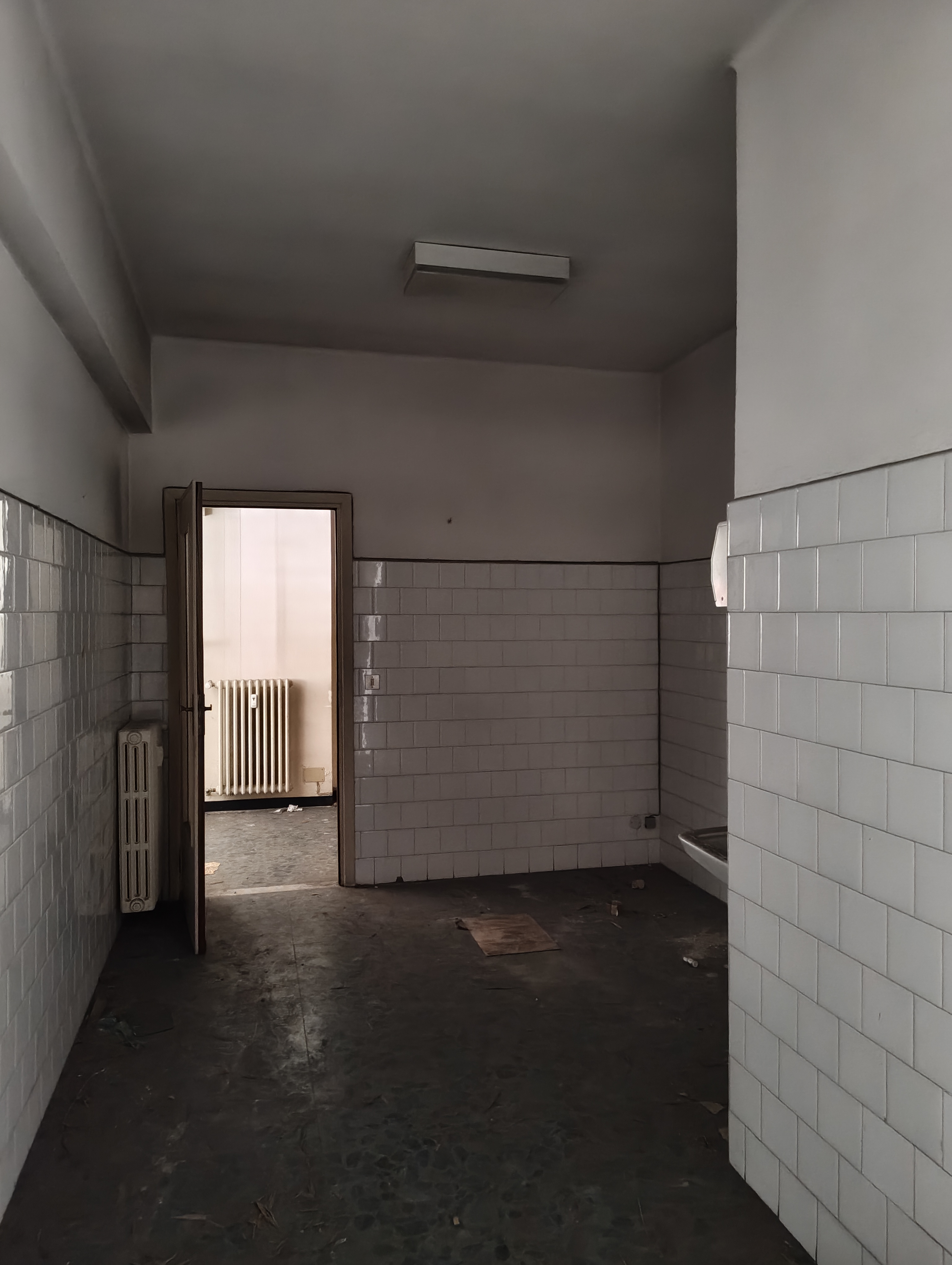 Imperia<br><span style="font-size:20px;">Via Matteotti, 105</span>