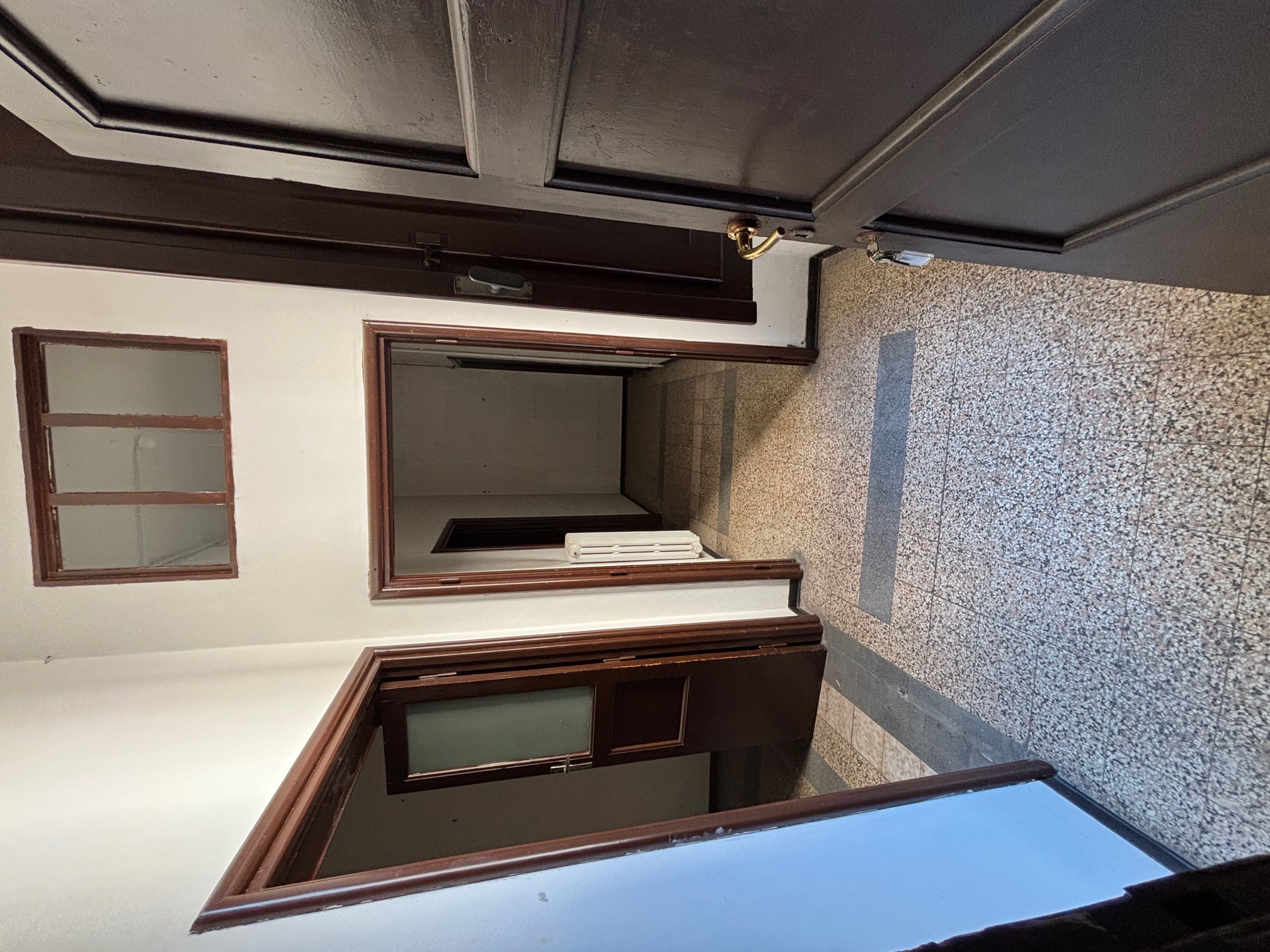 Terni<br><span style="font-size:20px;">Via Cesi, 22</span>