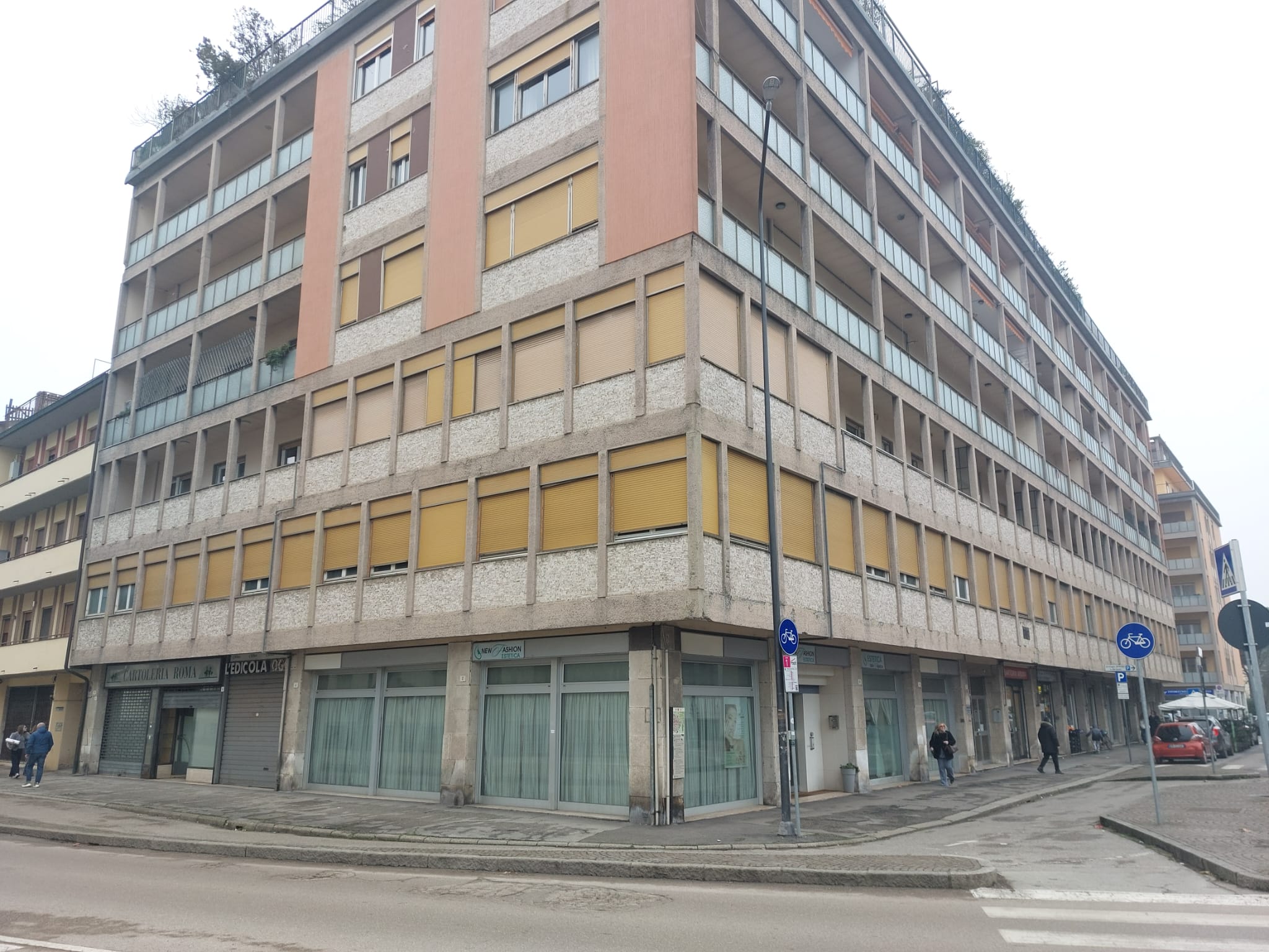 Forlì<br><span style="font-size:20px;">Piazzale della Vittoria, 12</span>