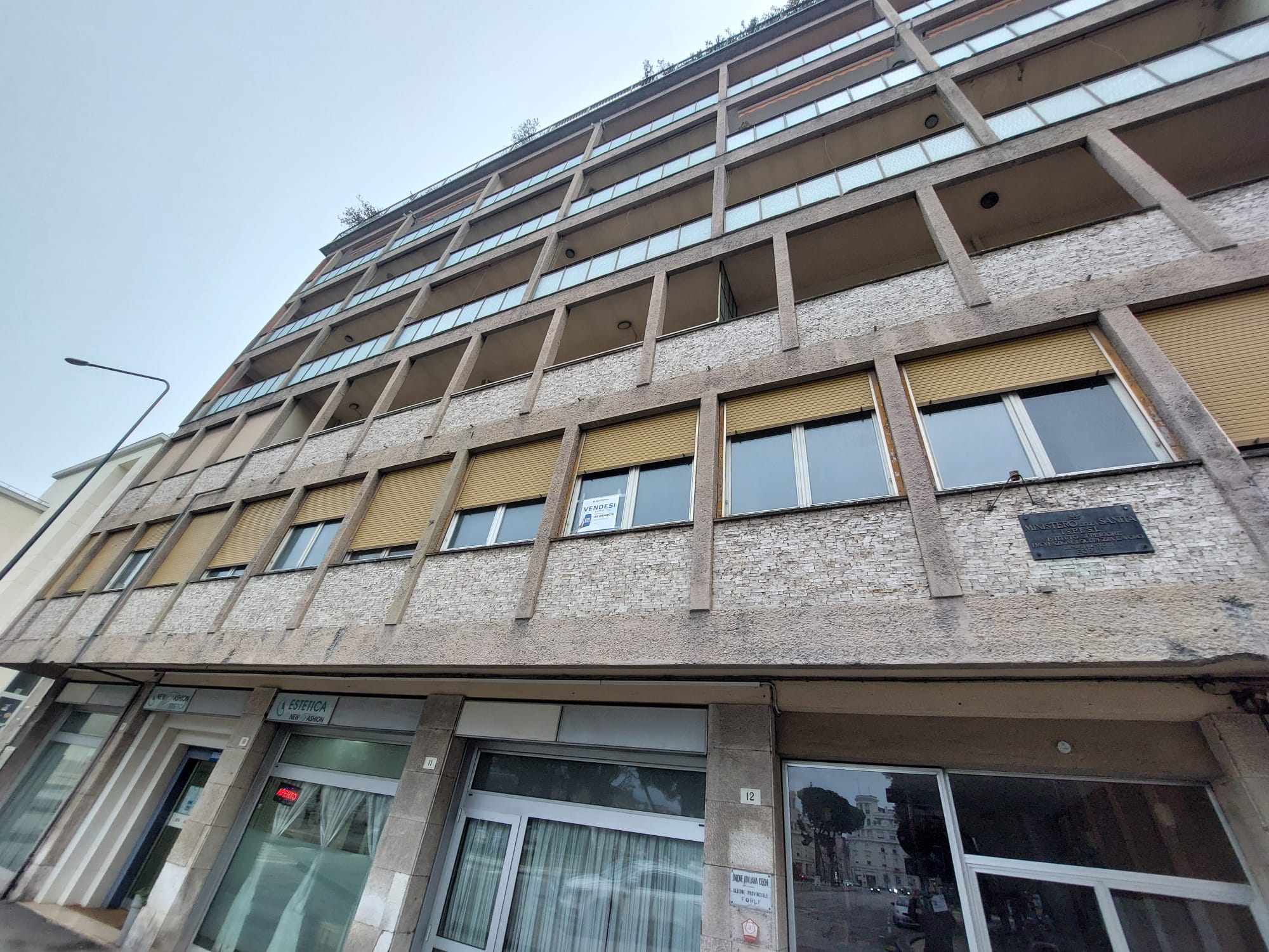 Forlì<br><span style="font-size:20px;">Piazzale della Vittoria, 12</span>